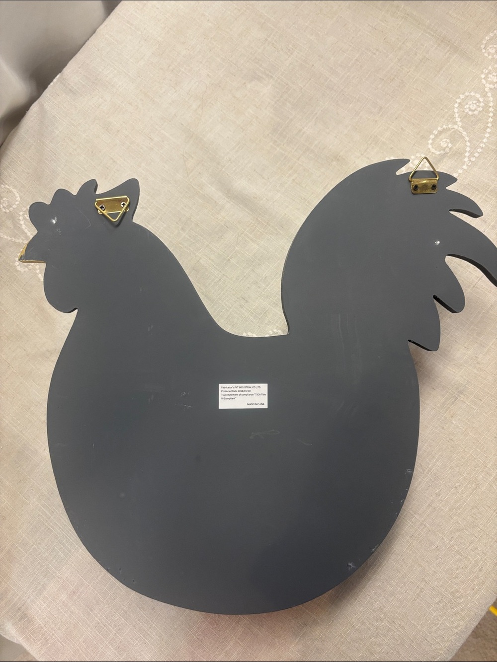 Rooster Wall Basket - Picture 4 of 5